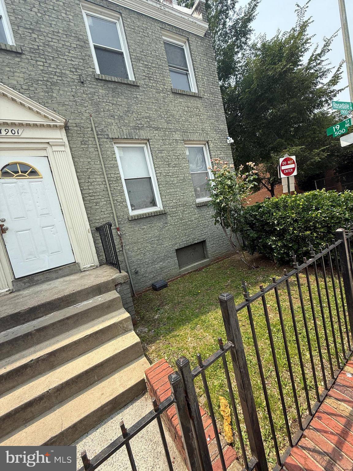 1901 ROSEDALE ST NE, Washington, DC 20002