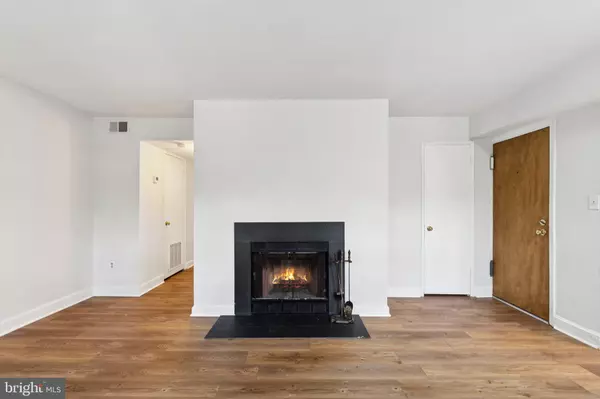 Arlington, VA 22209,2107 N SCOTT ST #70