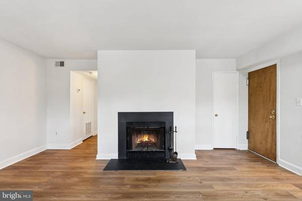 Arlington, VA 22209,2107 N SCOTT ST #70