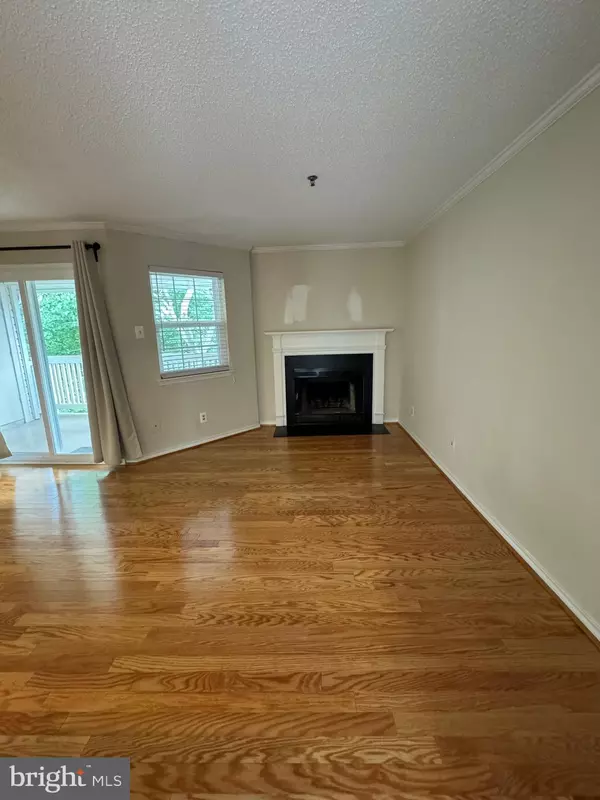 Mclean, VA 22102,1524 LINCOLN WAY #404