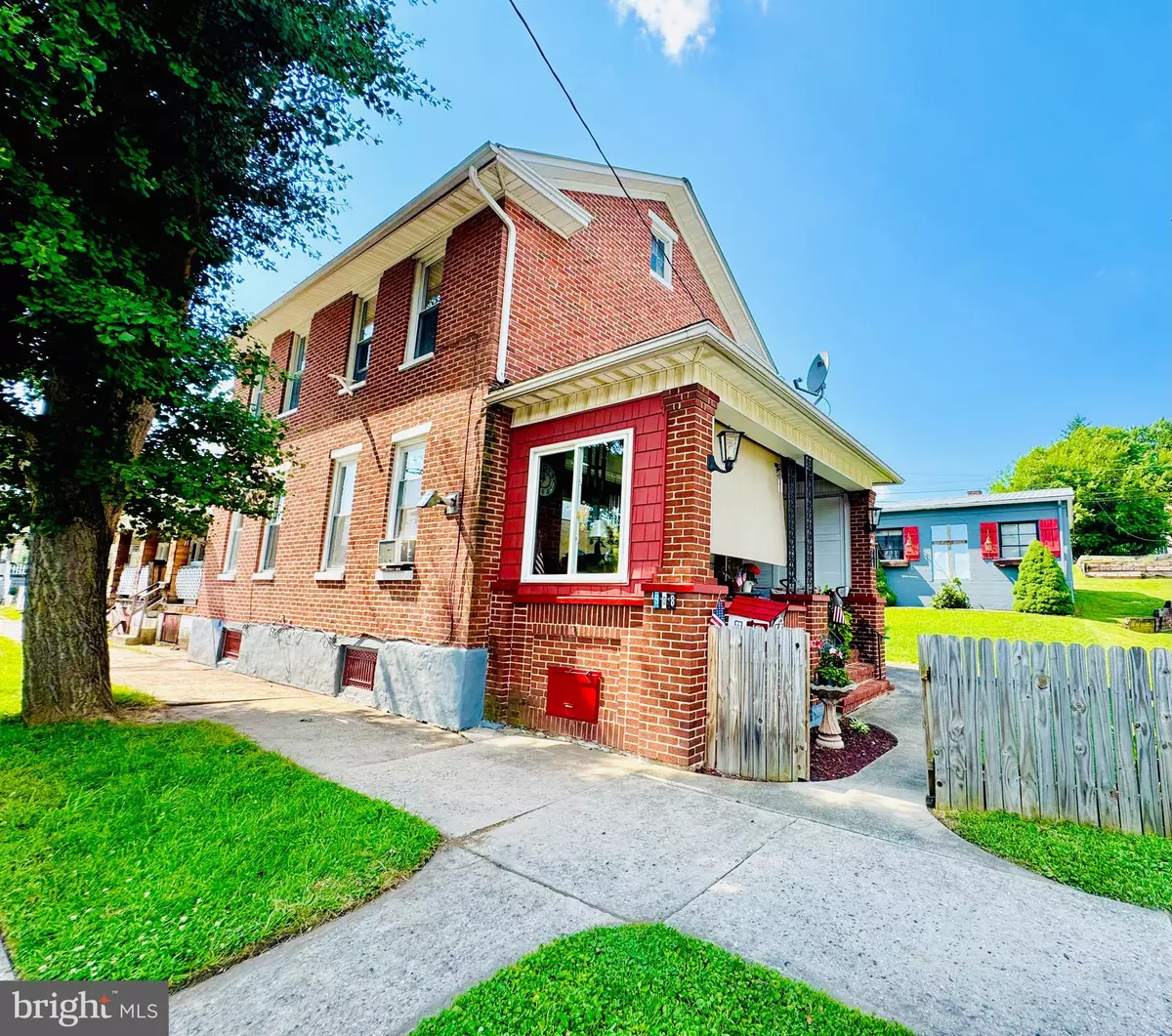 Saxton, PA 16678,908 MAIN STREET