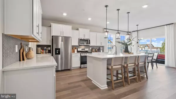 Rosedale, MD 21237,2 COMES RIDGE CT