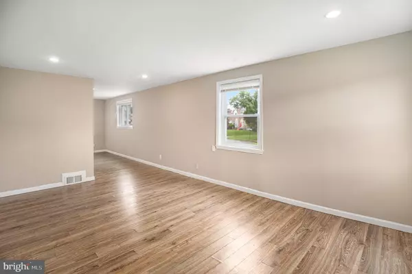 Folcroft, PA 19032,1968 CARTER RD