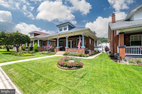 Reading, PA 19606,2241 FAIRVIEW AVE