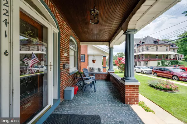 Reading, PA 19606,2241 FAIRVIEW AVE