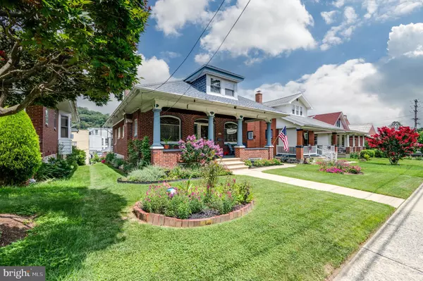 Reading, PA 19606,2241 FAIRVIEW AVE
