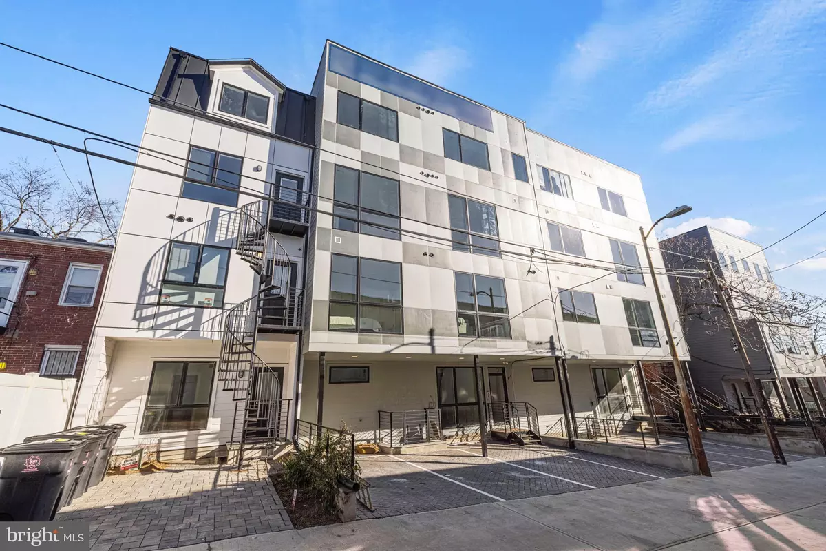 Washington, DC 20002,824 18TH ST NE #7