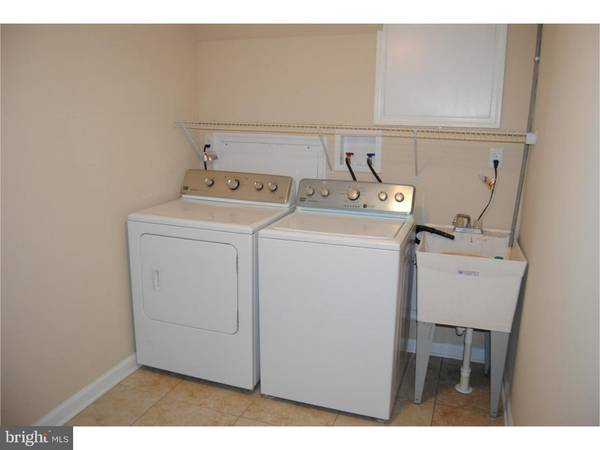 Philadelphia, PA 19154,10848 MODENA DR