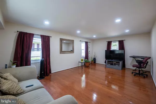 Bowie, MD 20715,12210 MADELEY LN