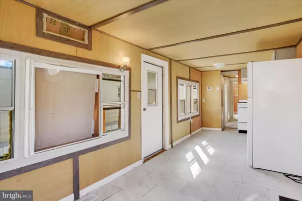 Highspire, PA 17034,12 CHARLES ST #2