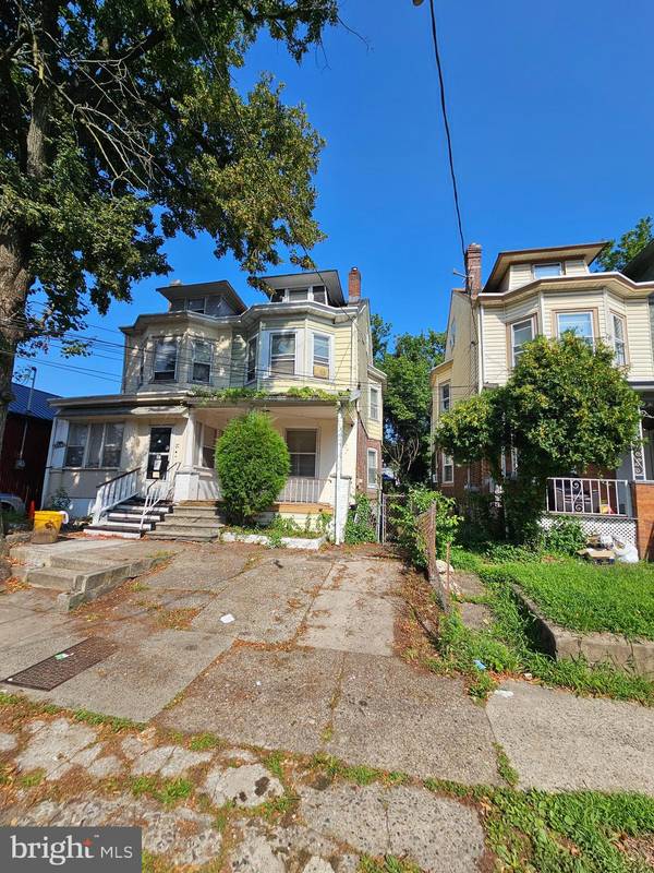 Trenton, NJ 08618,25 LEE AVE