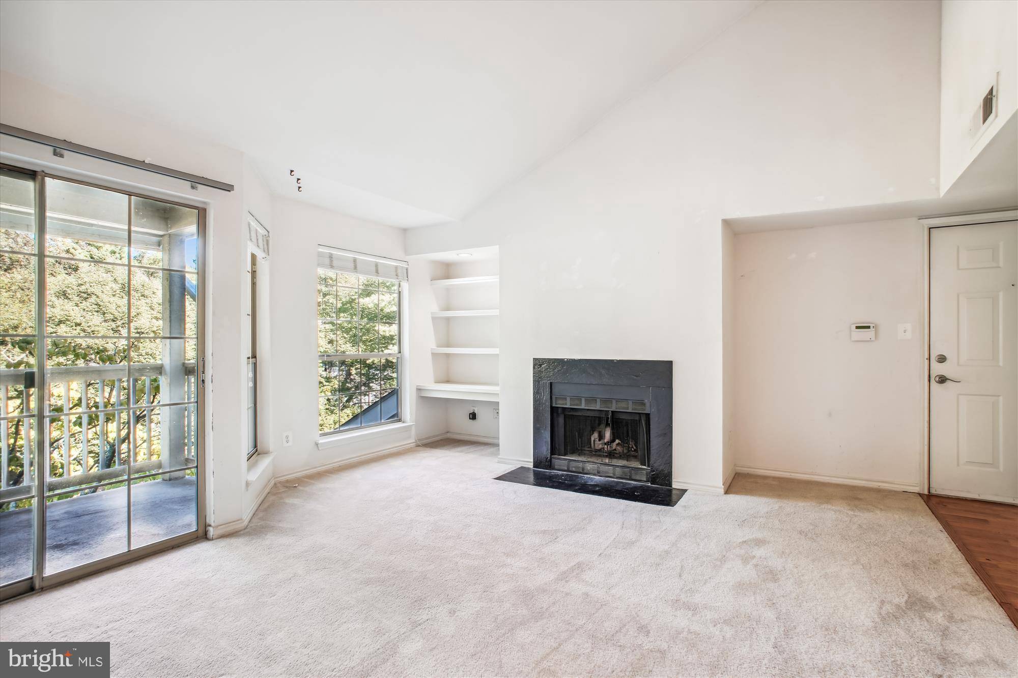 Fairfax, VA 22033,12165 PENDERVIEW TER #1036