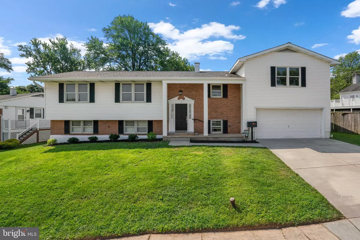 Lutherville Timonium, MD 21093,3 WESTON CT