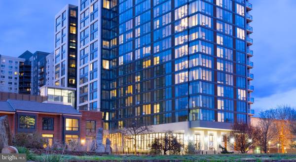 Philadelphia, PA 19130,450 N 18TH ST #1B-0246