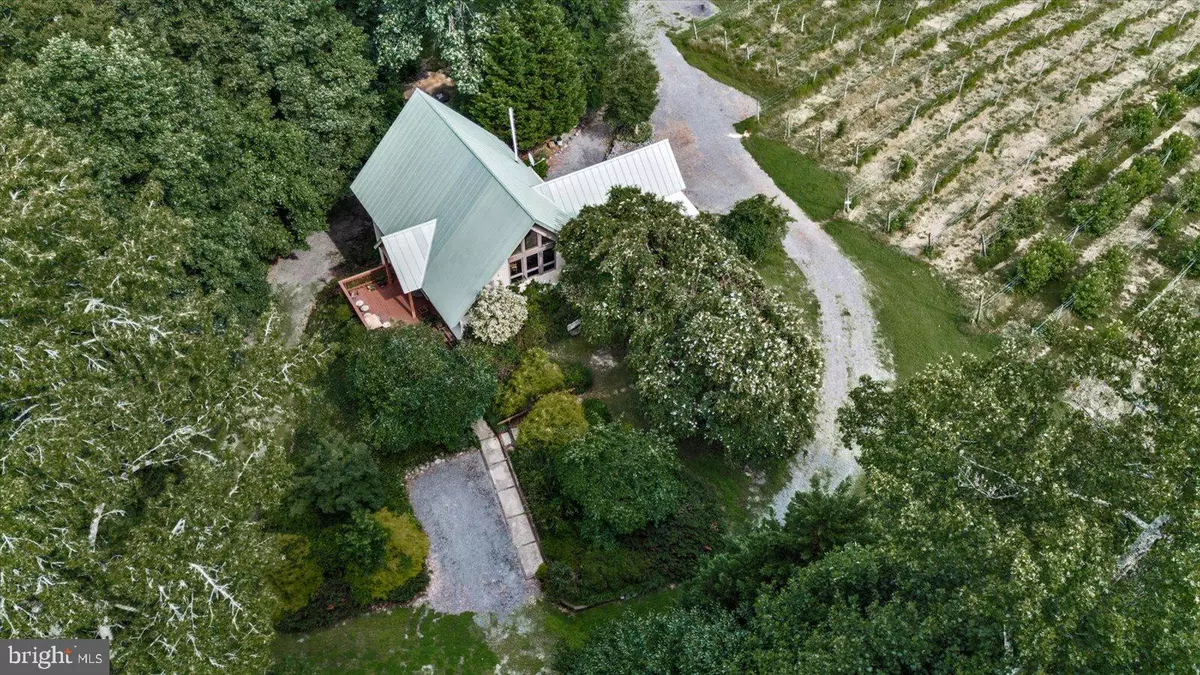 King George, VA 22485,8215 OAK CREST DR