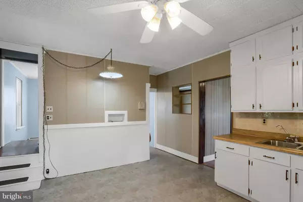 Halifax, PA 17032,301 N 2ND ST