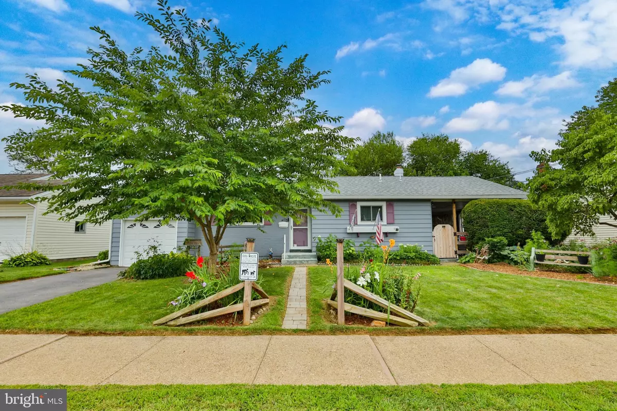 Bethlehem, PA 18018,1353 RICHARD AVE