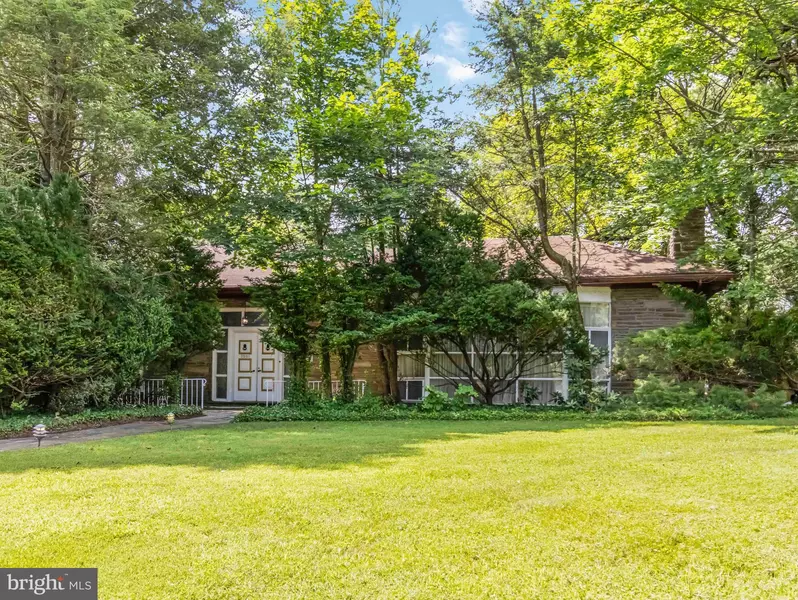 7901 GLEN OAK RD, Elkins Park, PA 19027