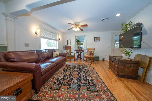 Wynnewood, PA 19096,417 HAVERFORD RD