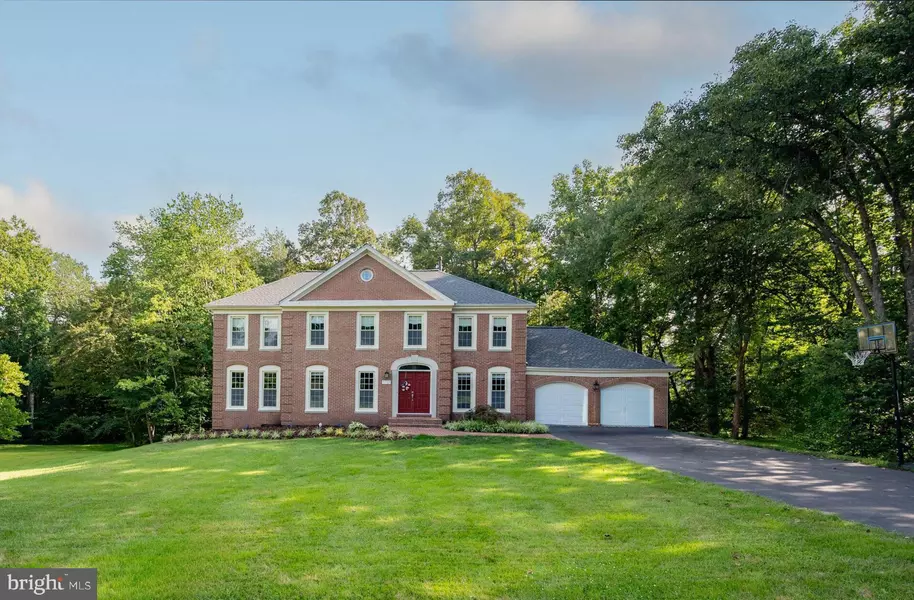 9717 RAMBLING RIDGE CT, Fairfax Station, VA 22039