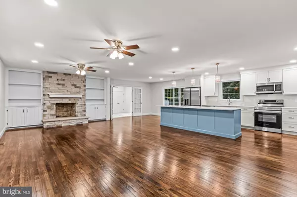 Southampton, NJ 08088,111 RIDGE RD