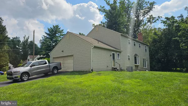 Haverford, PA 19041,2 BARRISTER CT