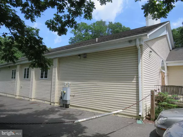 Gaithersburg, MD 20882,20400 ZION RD