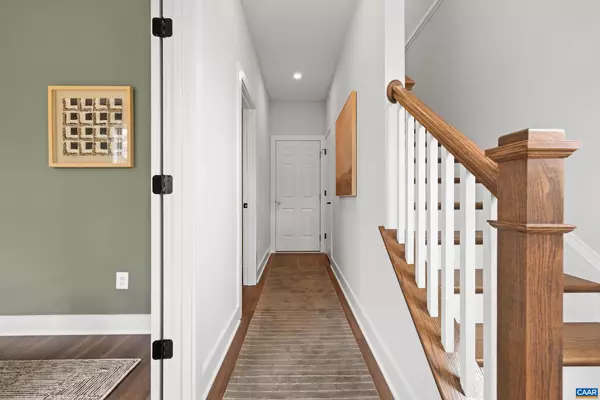 Crozet, VA 22932,14B LARKIN AVE