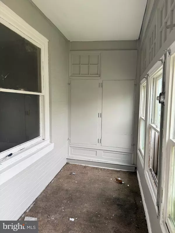 Wilmington, DE 19802,618 E 22ND ST