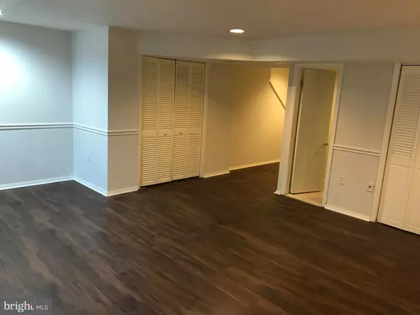 Catonsville, MD 21228,6 PRESTWICK SQ