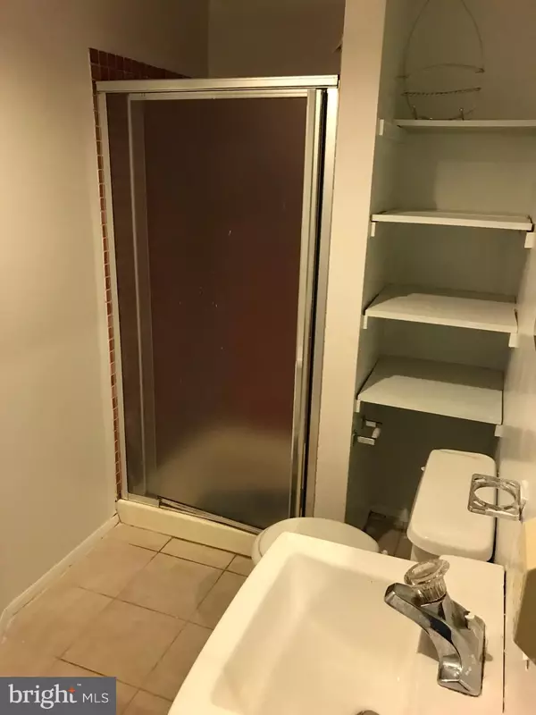 Catonsville, MD 21228,6 PRESTWICK SQ