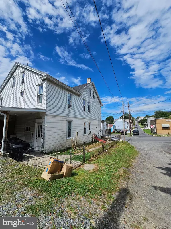 Coaldale, PA 18218,248 5TH ST
