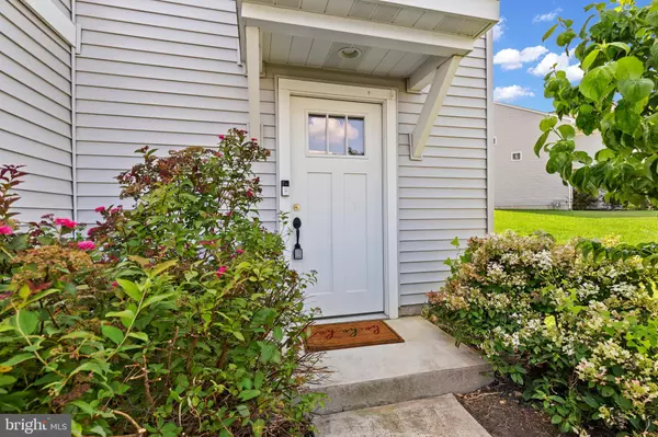 Robesonia, PA 19551,402 SMOKERING DR