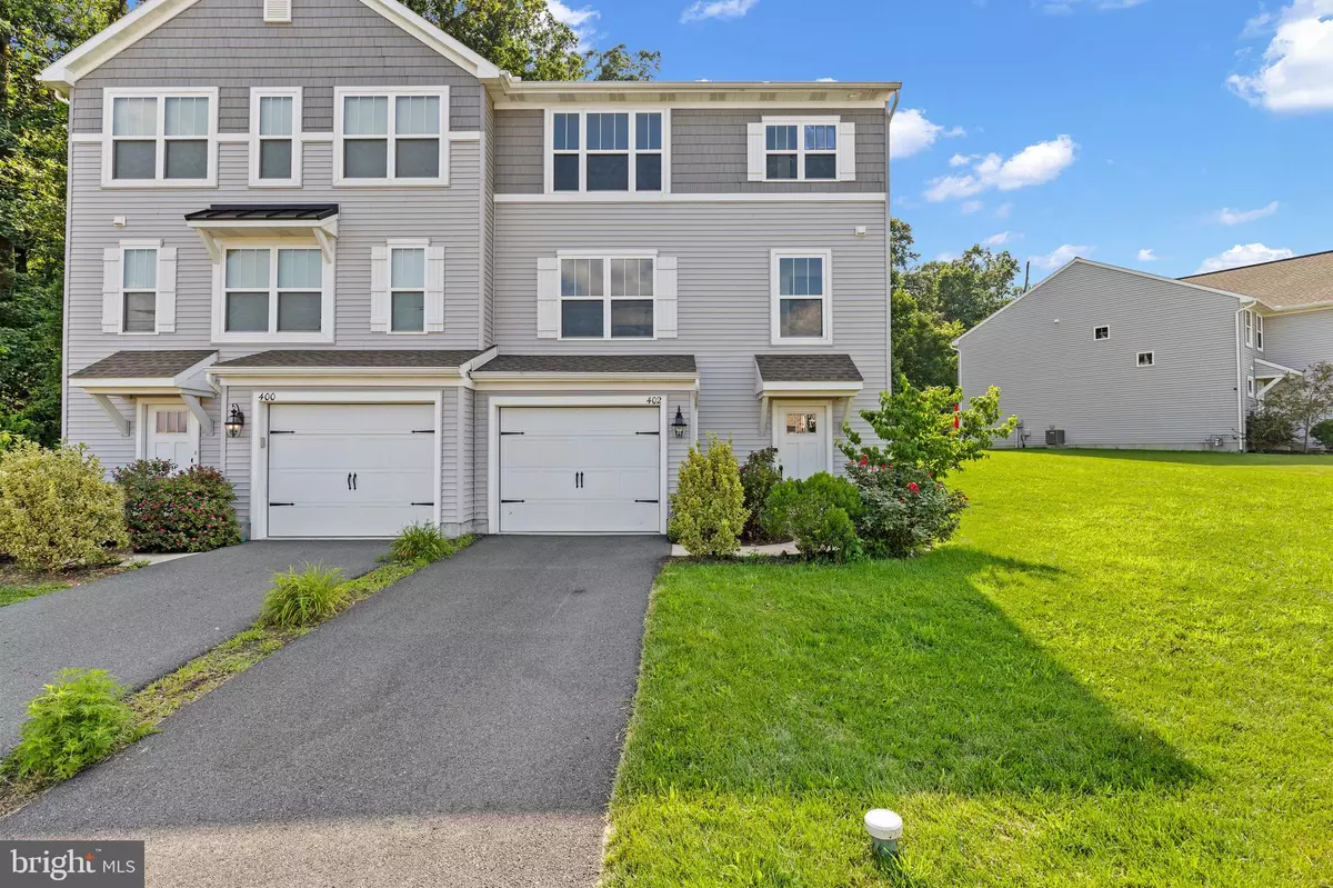 Robesonia, PA 19551,402 SMOKERING DR