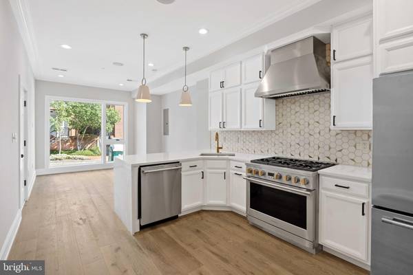 1444 BELMONT ST NW #101, Washington, DC 20009