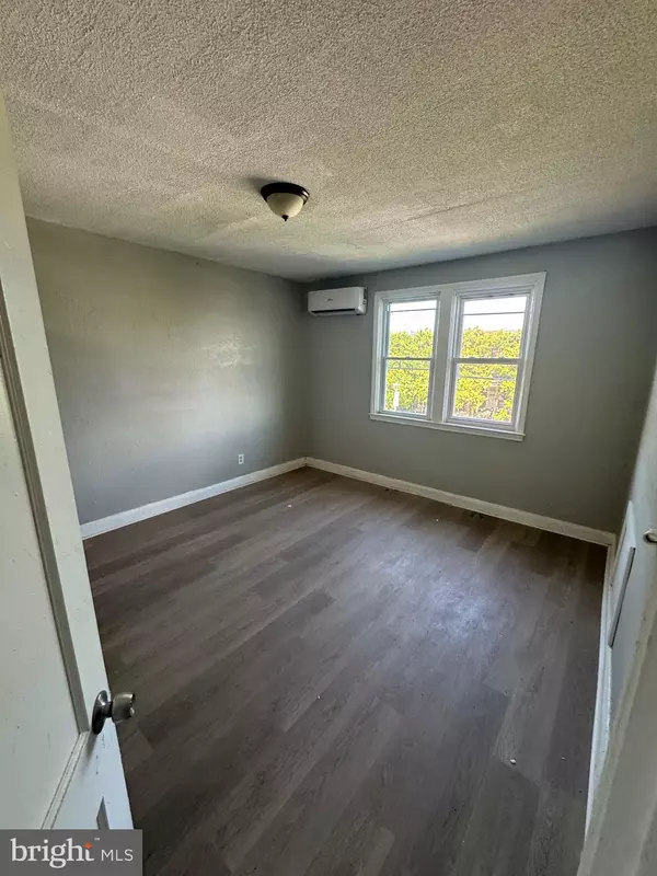 Baltimore, MD 21213,1304 N LINWOOD AVE