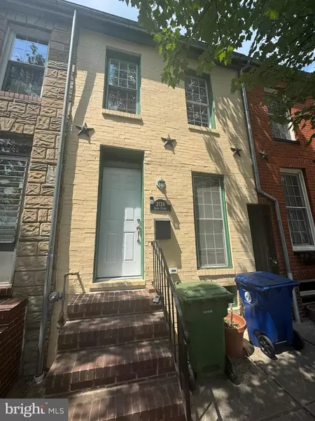 2124 BANK ST, Baltimore, MD 21231