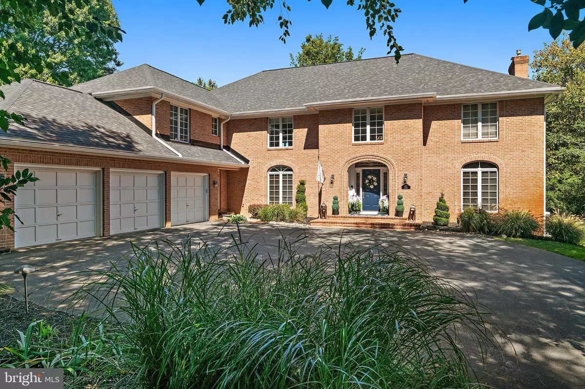 Annapolis, MD 21401,812 COACHWAY