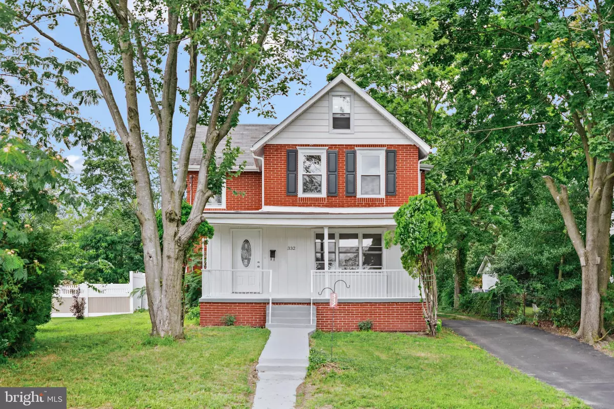 Lindenwold, NJ 08021,332 E LINDEN AVE