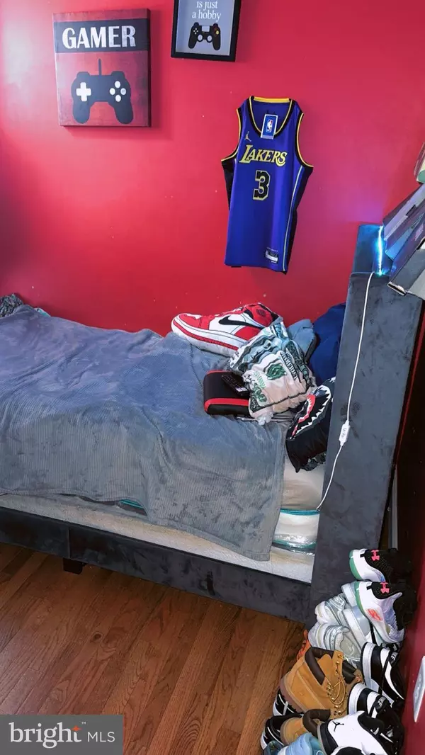 Baltimore, MD 21223,112 WILLARD ST