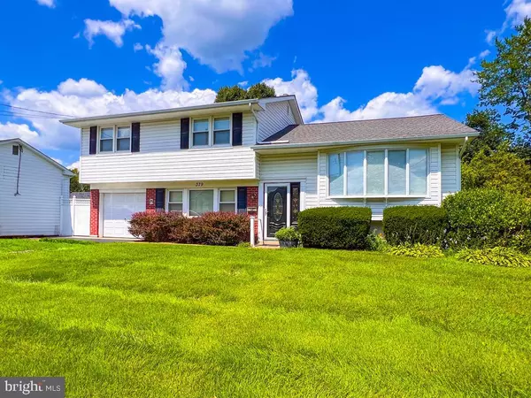 Warminster, PA 18974,379 PATTON DR