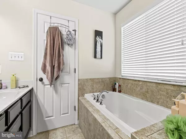 Leonardtown, MD 20650,23392 MARVIEW CT