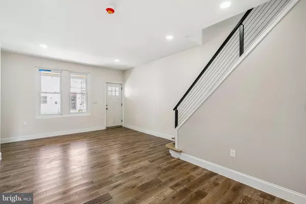 Philadelphia, PA 19143,5612 RODMAN ST