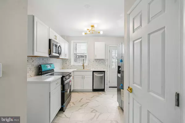 Philadelphia, PA 19143,5612 RODMAN ST