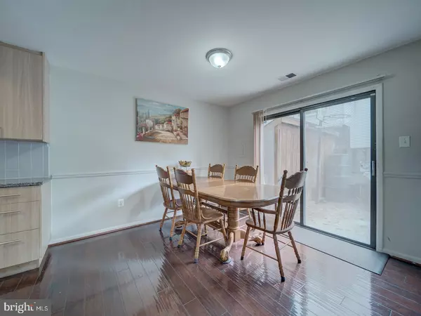 Burke, VA 22015,5674 OAK TANAGER CT