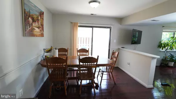 Burke, VA 22015,5674 OAK TANAGER CT