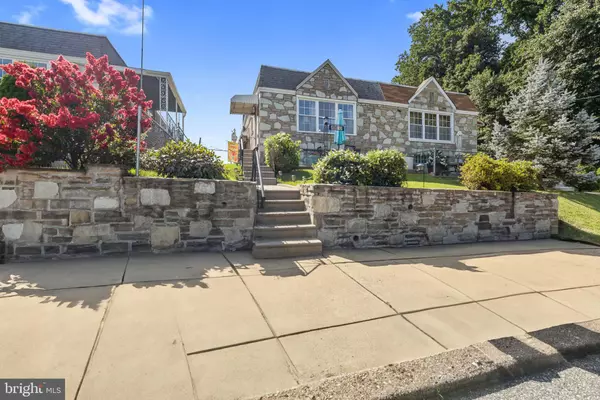 Philadelphia, PA 19152,8803 REVERE ST