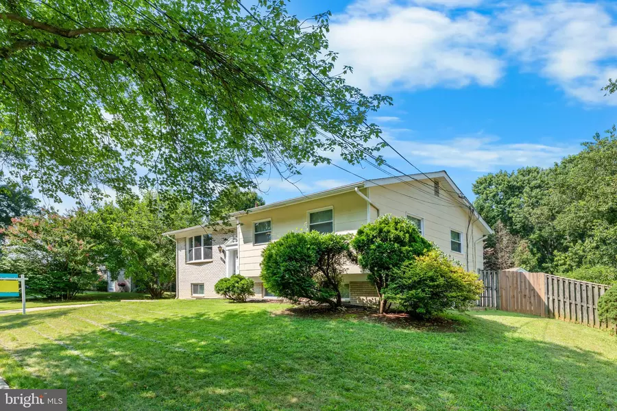 10422 FLORAL DR, Adelphi, MD 20783