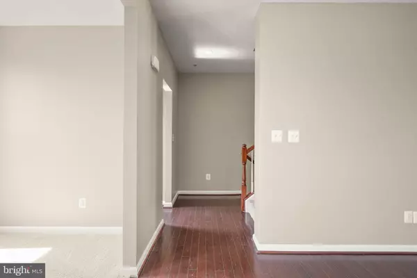 Gainesville, VA 20155,7913 CRESCENT PARK DR