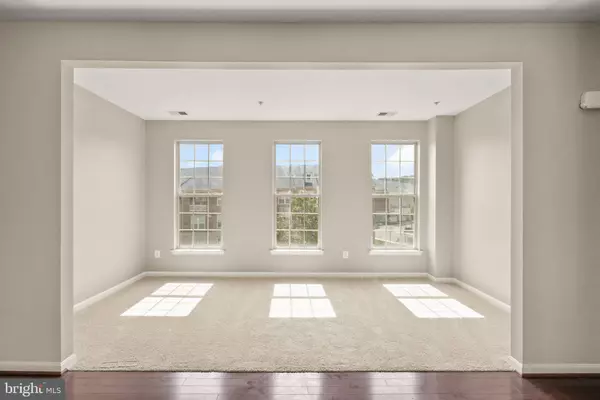 Gainesville, VA 20155,7913 CRESCENT PARK DR